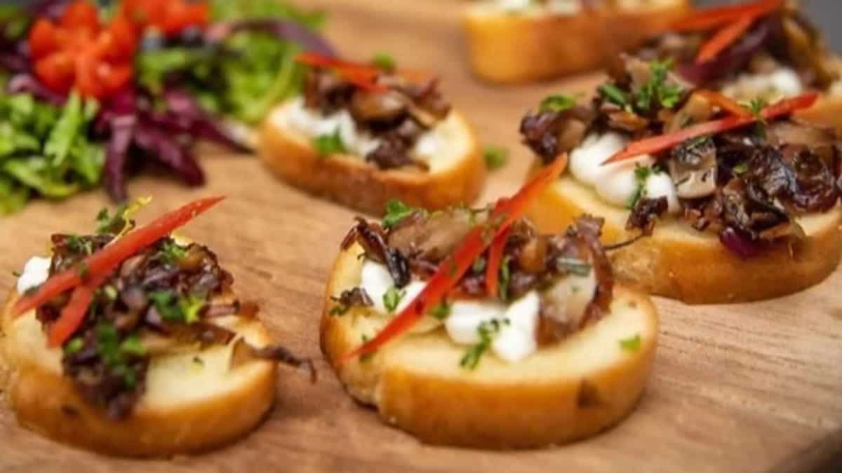 Try This Mushroom Crostini By Chef Guntas Sethi