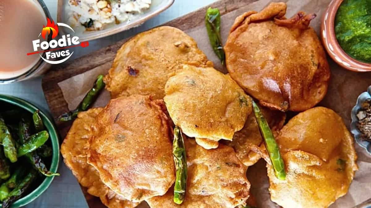 Top 10 Places For Telebhaja In Kolkata, As Per City Foodies