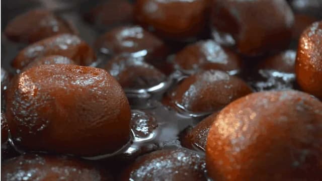 Diwali 2024: Easy Ways To Use Leftover Gulab Jamun Syrup