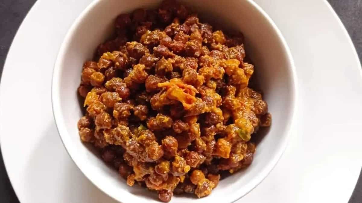 Kala Chana: 6 Recipes You Can Prepare With Black Chickpeas