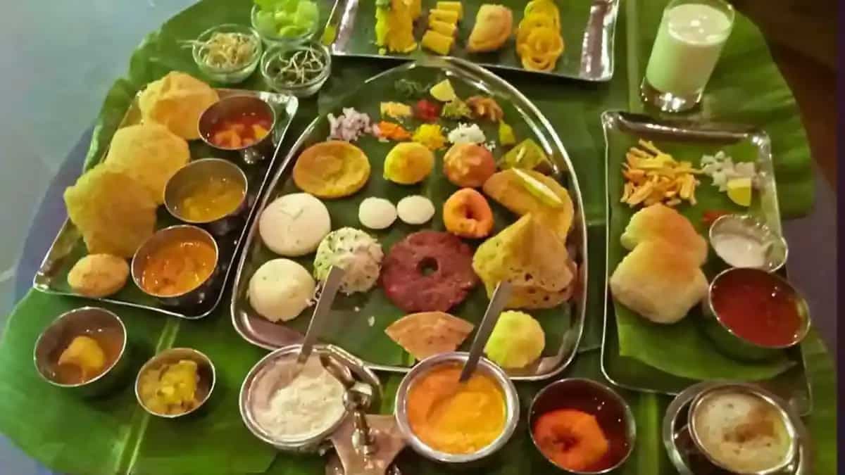 What Makes Indian Breakfasts A Cultural Experience?