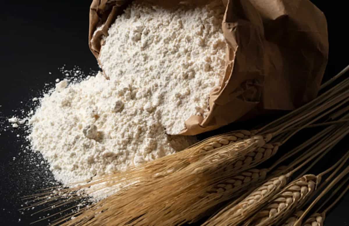 Cake Flour Vs Pastry Flour: Key Differences You Should Know
