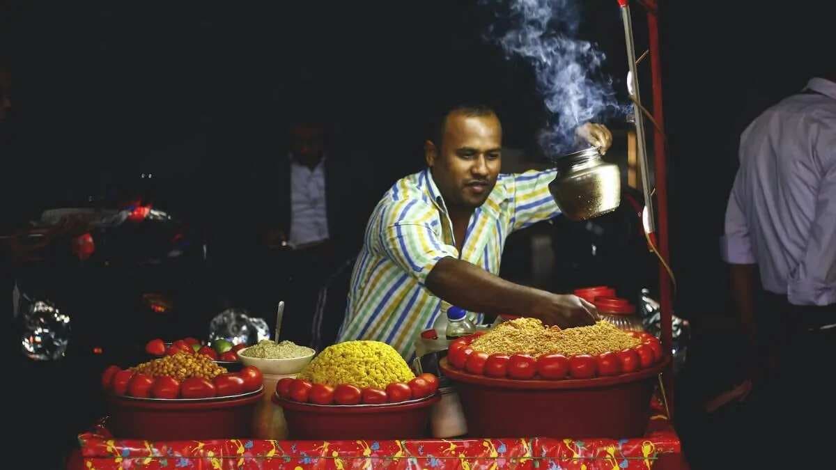 7 Creative Varieties Of Bhel Puri For An Exciting Experience