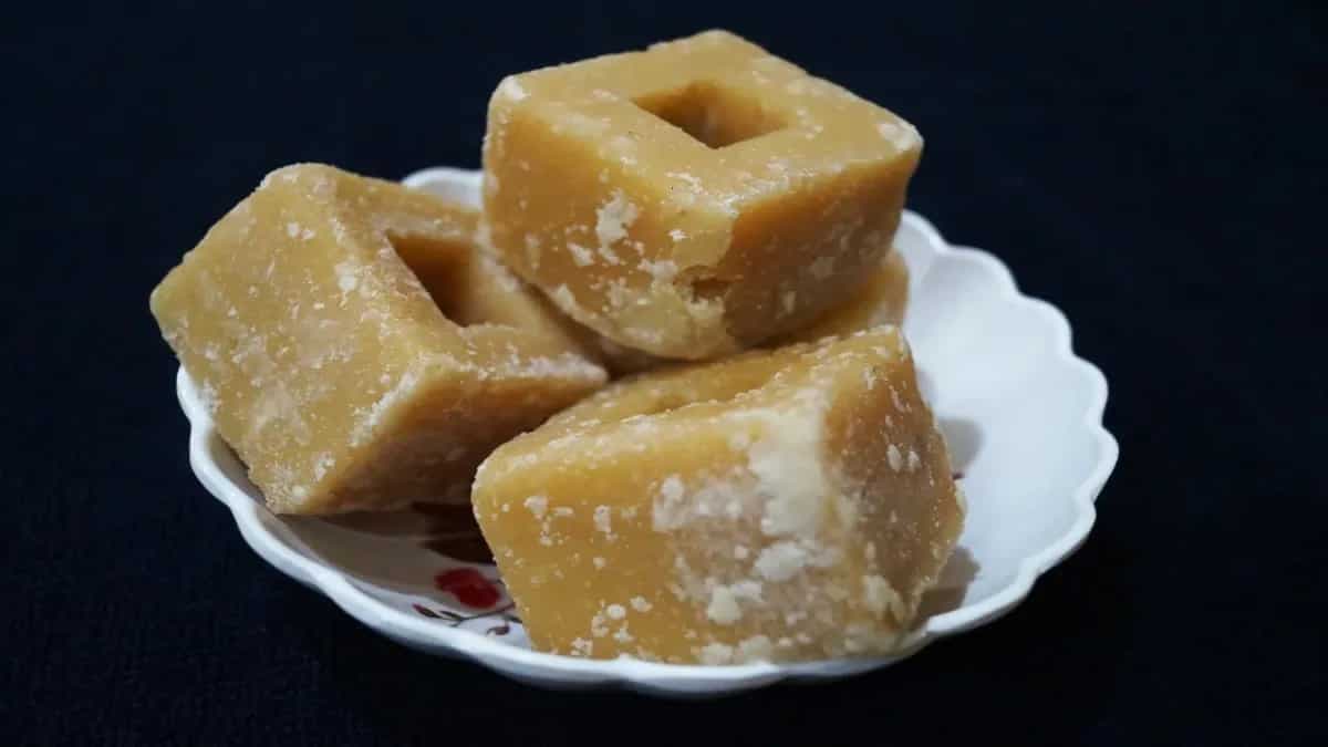 9 Astonishing Palm Jaggery Health Benefits To Know About