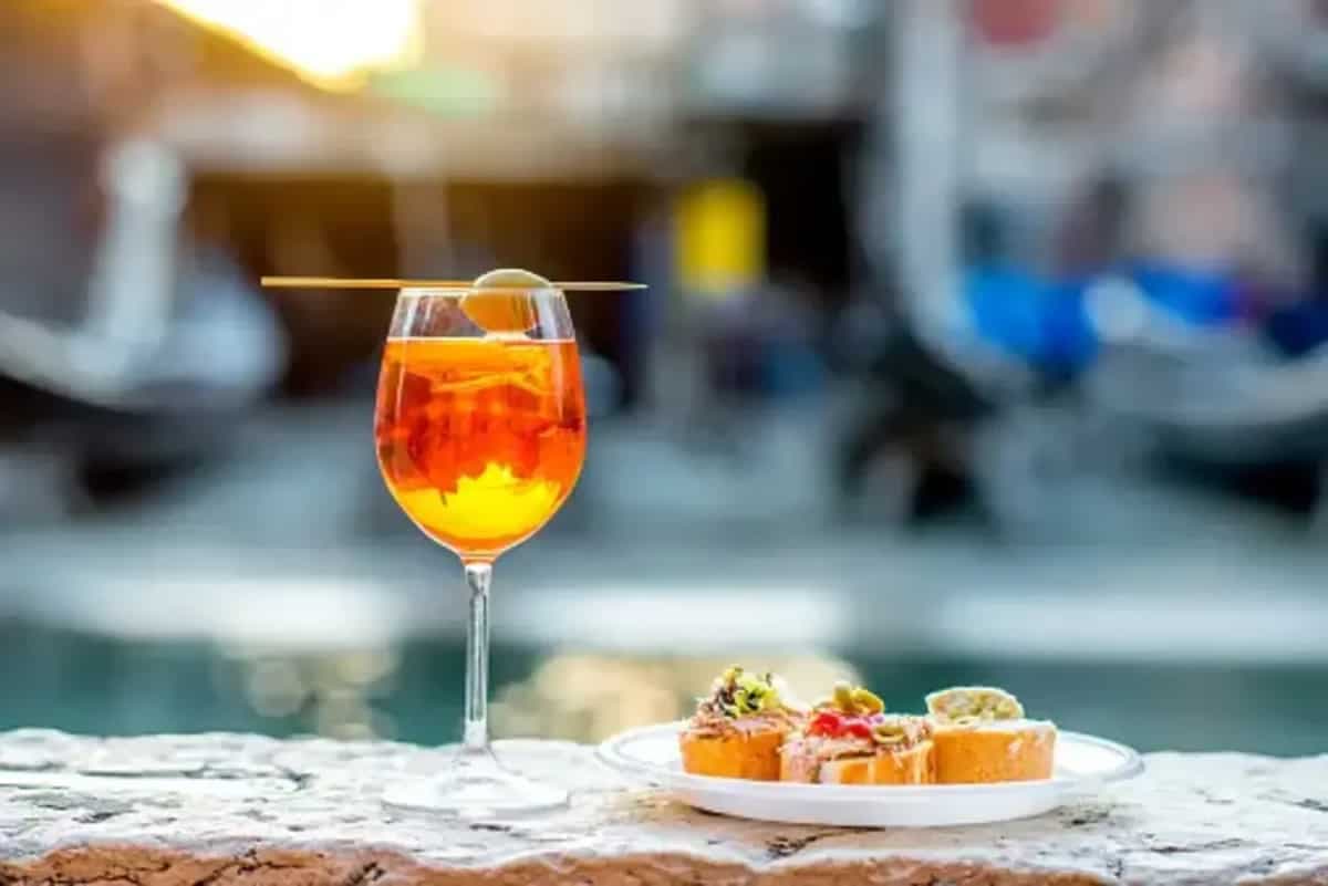 Aperitifs Vs. Digestifs: What's The Difference Between Them?