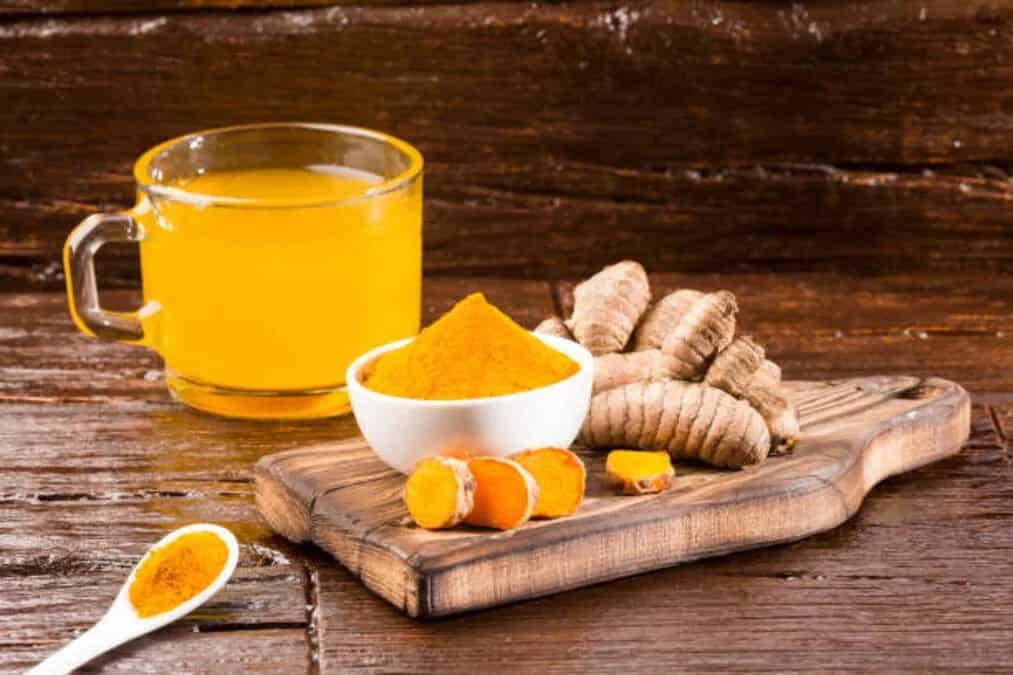 Top 7 Reasons To Include Turmeric Water To Your Daily Routine