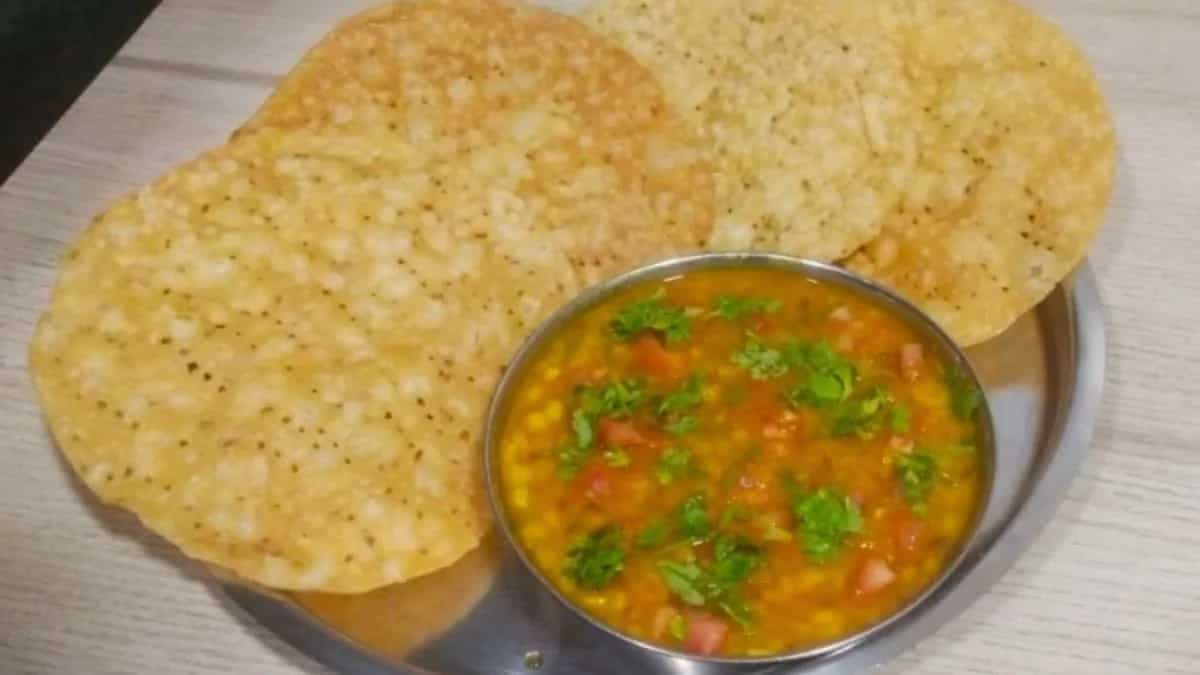 Dal Pakwan: The Story Of This Crisp Breakfast Dish From Sindh