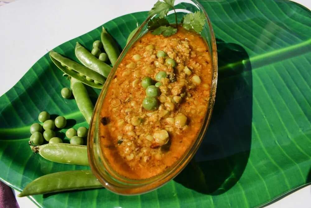 Ever Tried Matar Wali Dal? Here’s A Quick Recipe 