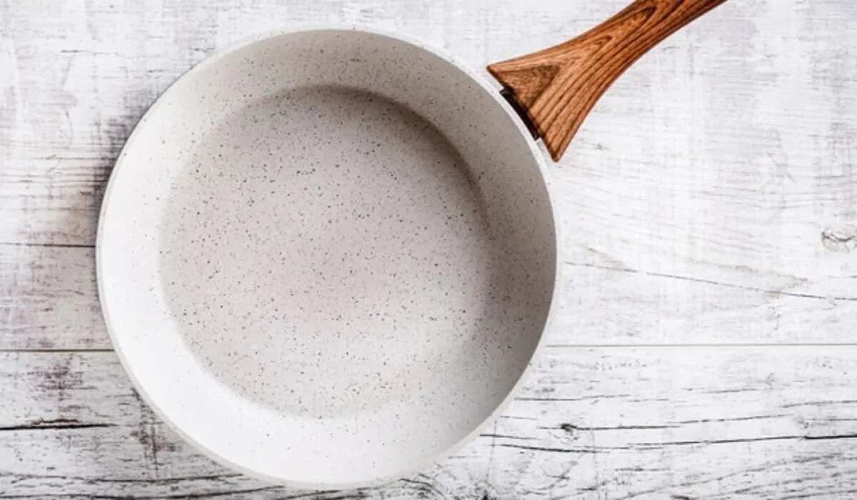 Top 5 Ceramic Pans For Your Kitchen: Enjoy Hassle-Free Cooking