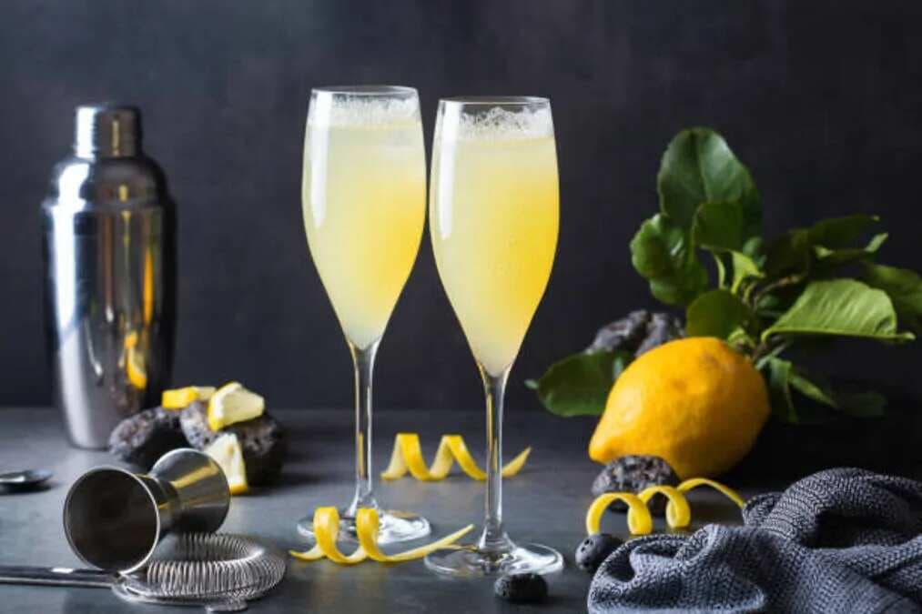 9 Refreshing Lemon-Based Drinks To Beat The Heat