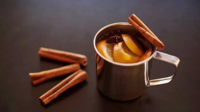 Top 6 Hot Toddy Variations For Cold Season