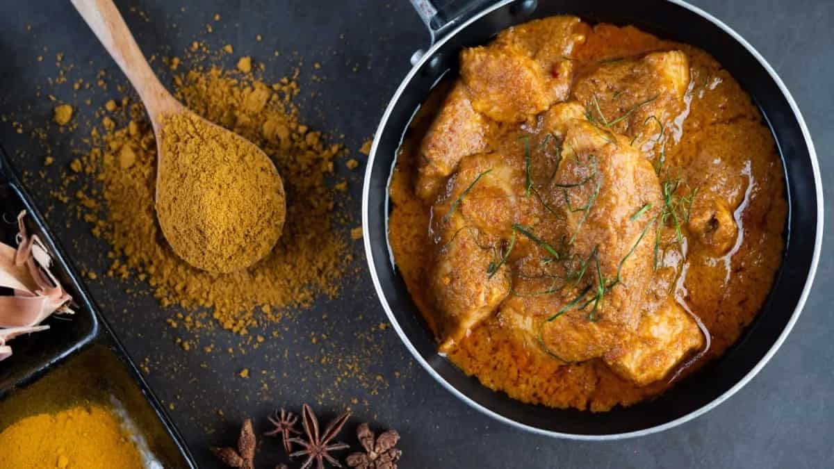 10 Kashmiri Cuisine Delicacies To Try For Your Next Feast