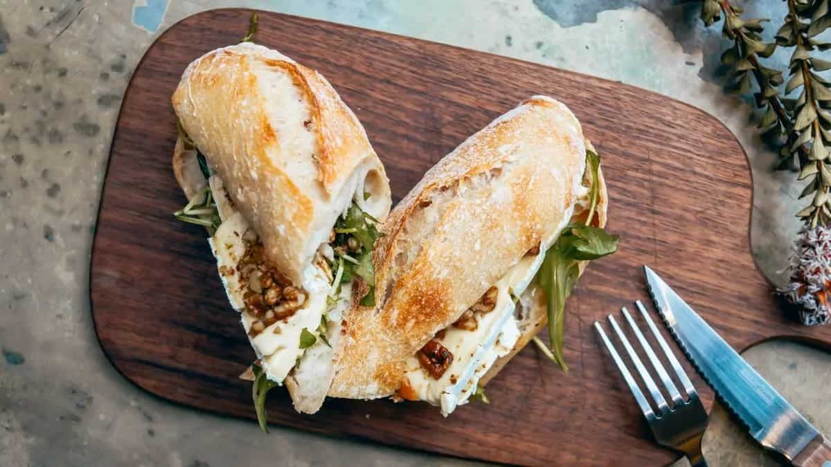 From Pesto-Tomato To Hummus Sandwich: 9 Cold Sandwiches