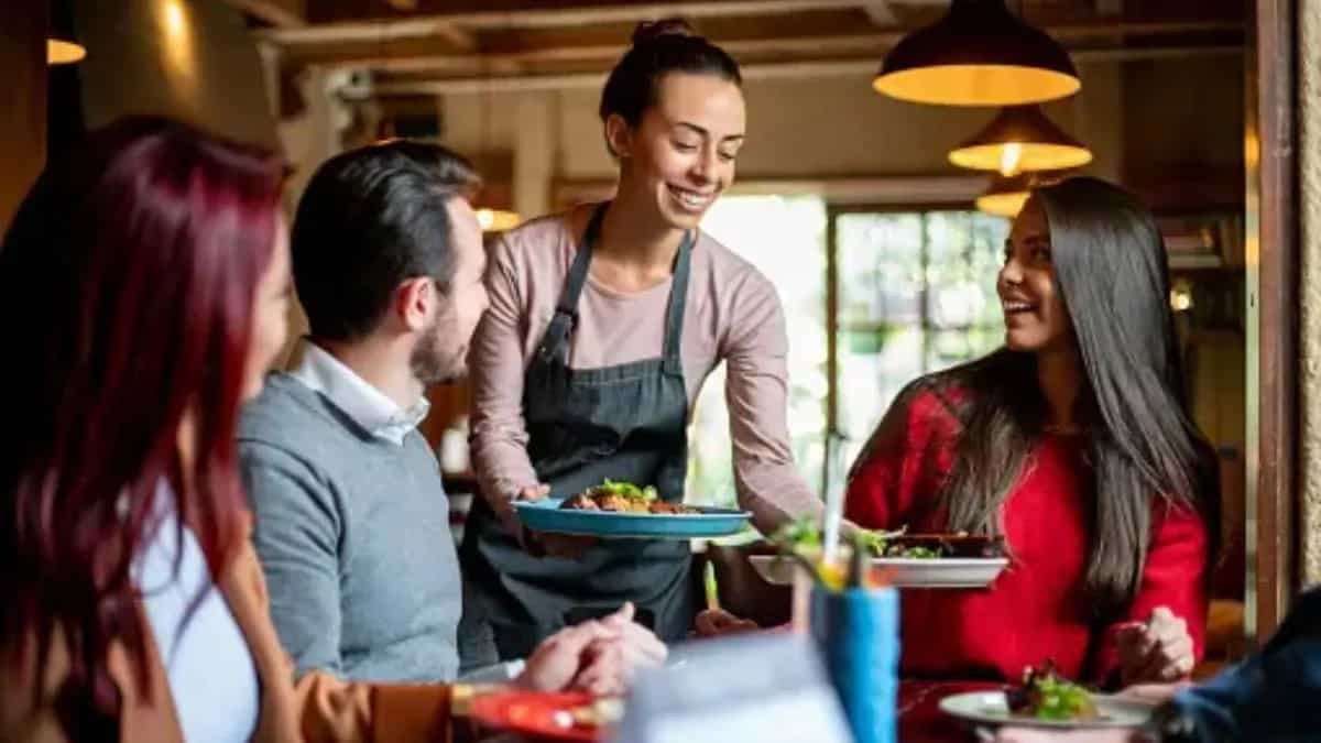 Customer Behaviour At Indian Restaurants & How It Impacts Staff