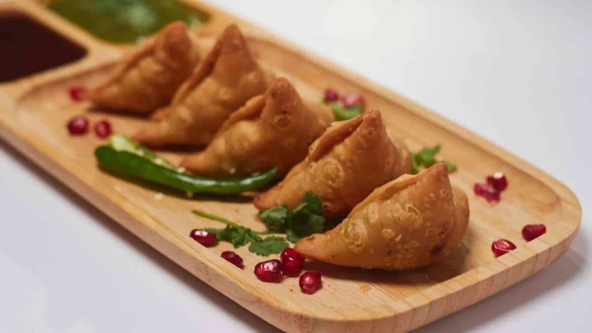 5 Unique Samosa Fillings That You Must Try