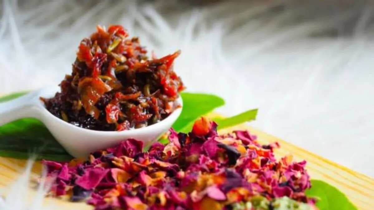 10 Reasons To Consume A Spoonful Of Rose Gulkand In Summer