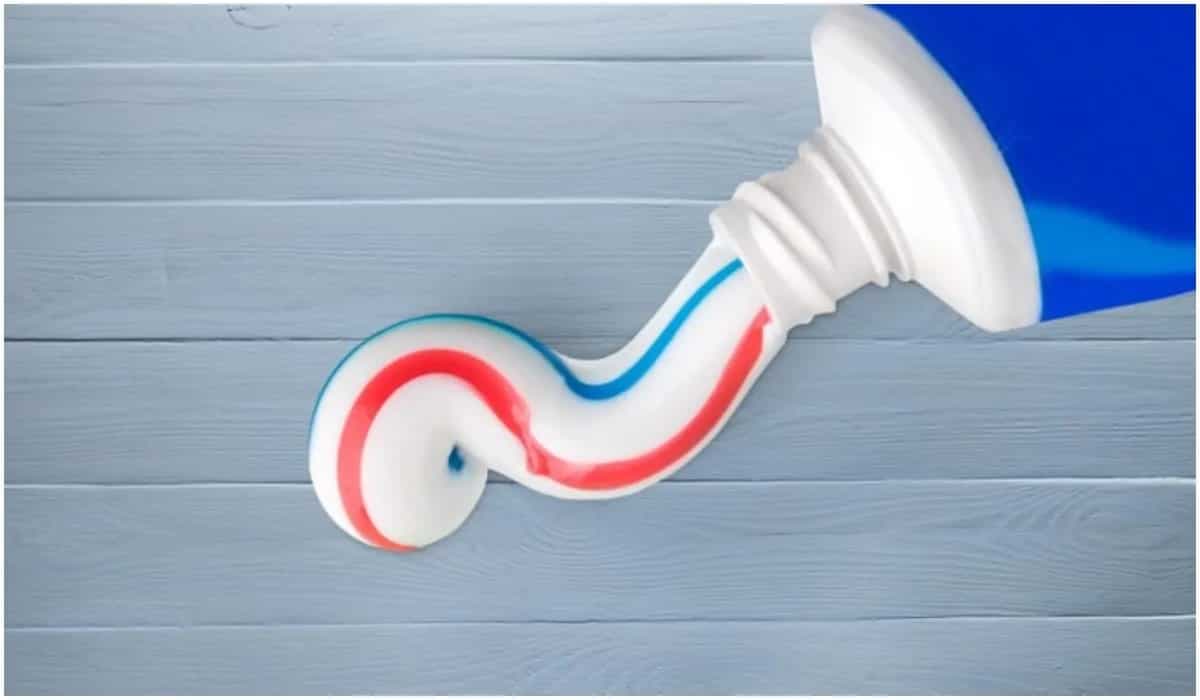 6 Tips To Use Toothpaste To Get Your Kitchen Squeaky Clean