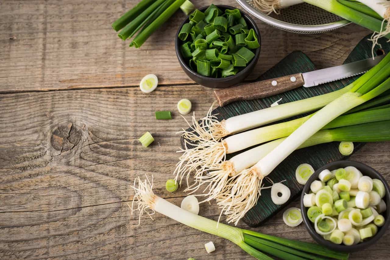 Keep Spring Onions Fresh With These 7 Essential Storage Tips