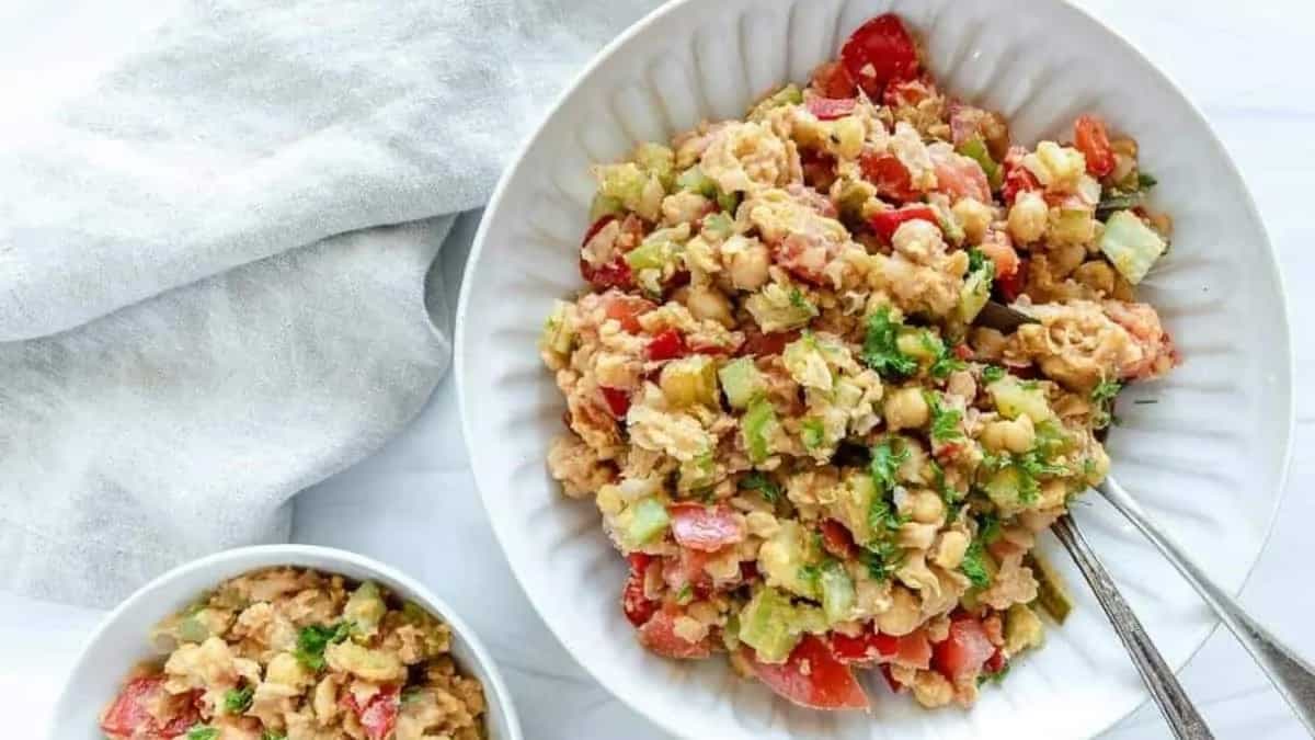 Salads For Breakfast: 5 Easy Recipes To Try 