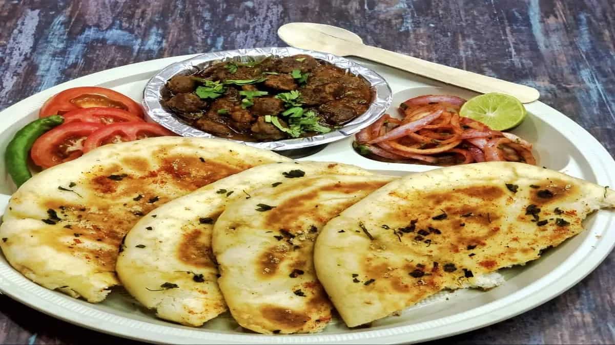  Amritsari Nutri Kulcha: Kulchas With Street Style Soya Masala