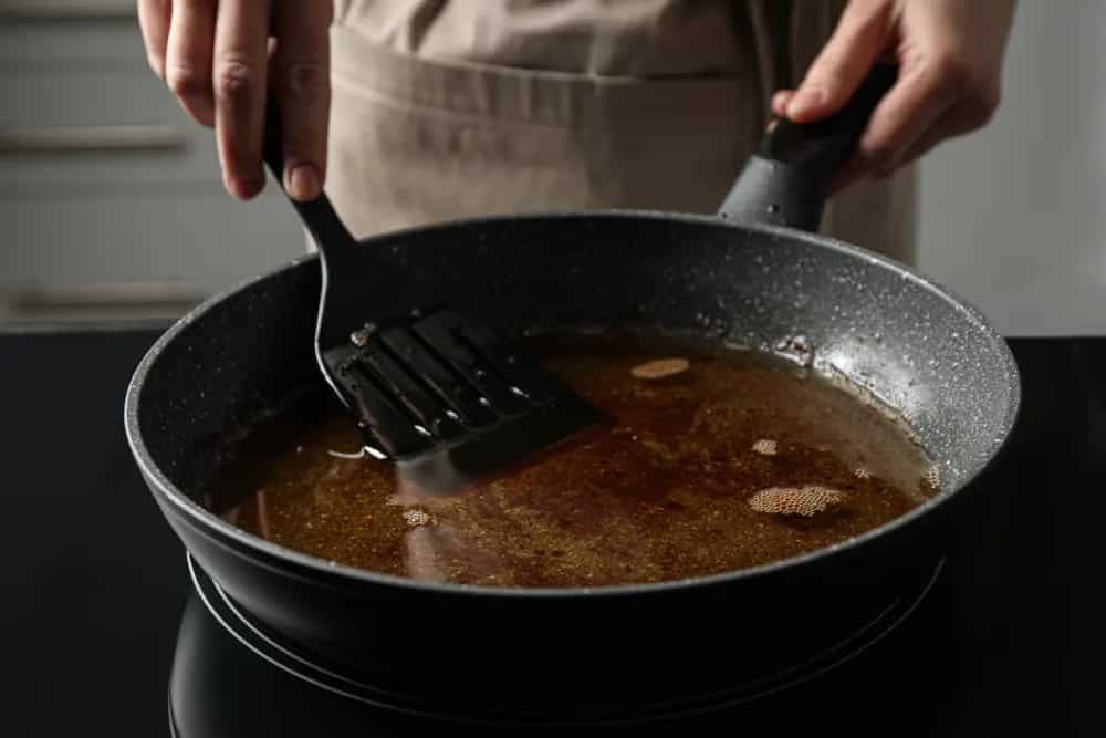 Right Way To Reuse Your Oil After Frying, Know How