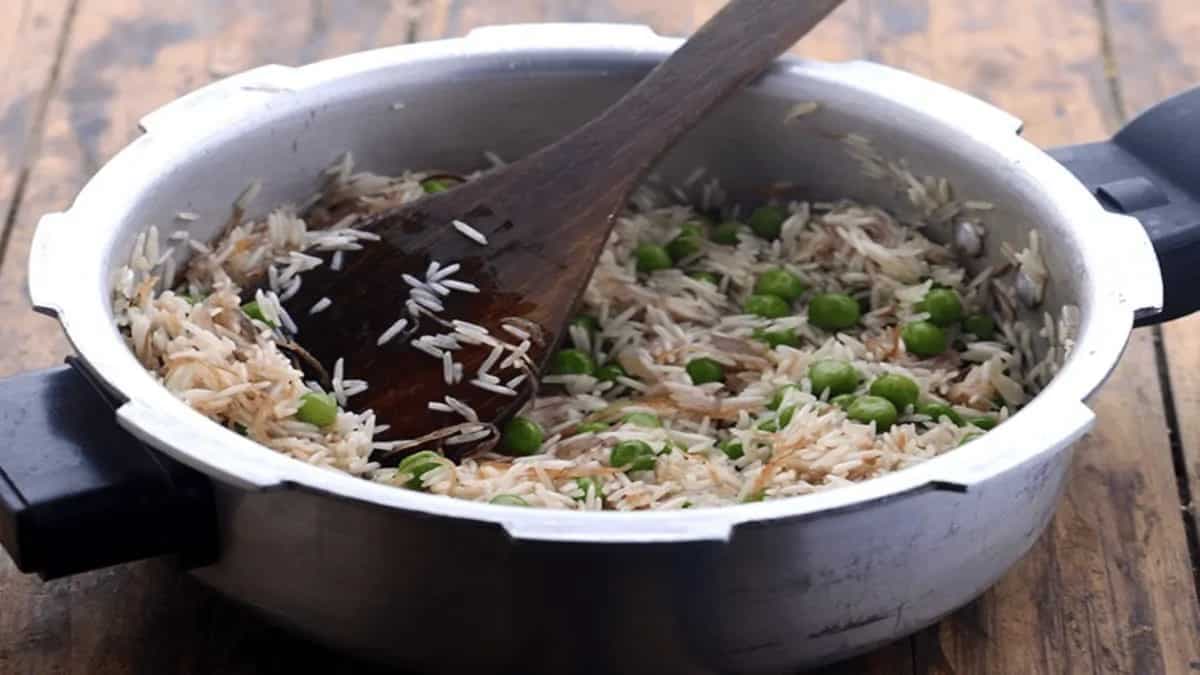 Matar Pulao To Chana Masala, 7 Pressure Cooker Indian Recipes