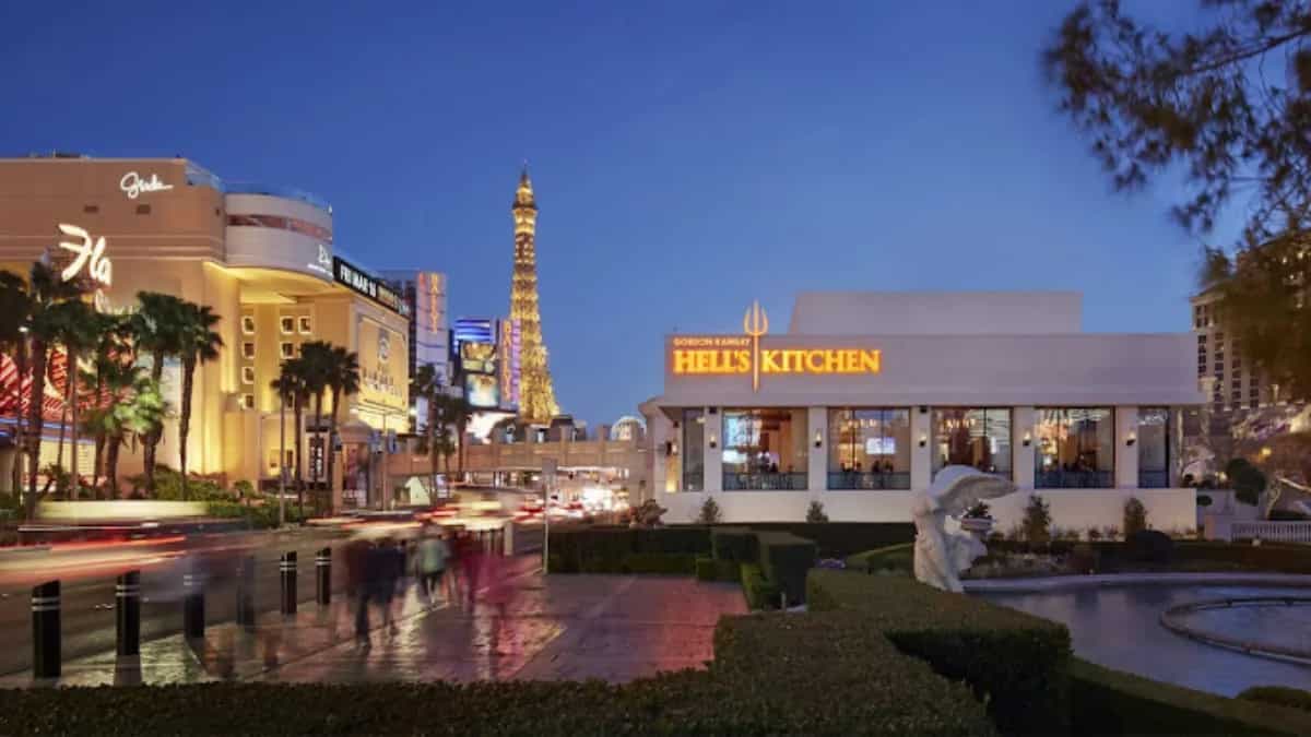 7 Famous Celebrity Chef-Owned Restaurants In Las Vegas