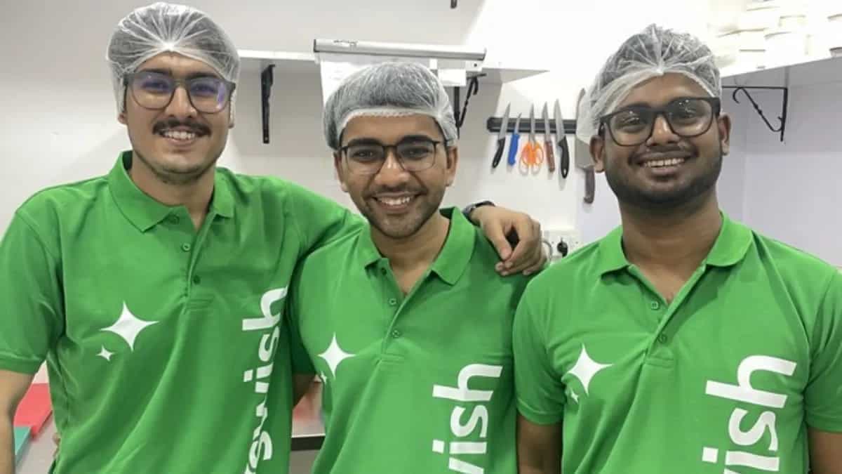 Bangalore’s 10-Minute Food Delivery App Divides The Internet