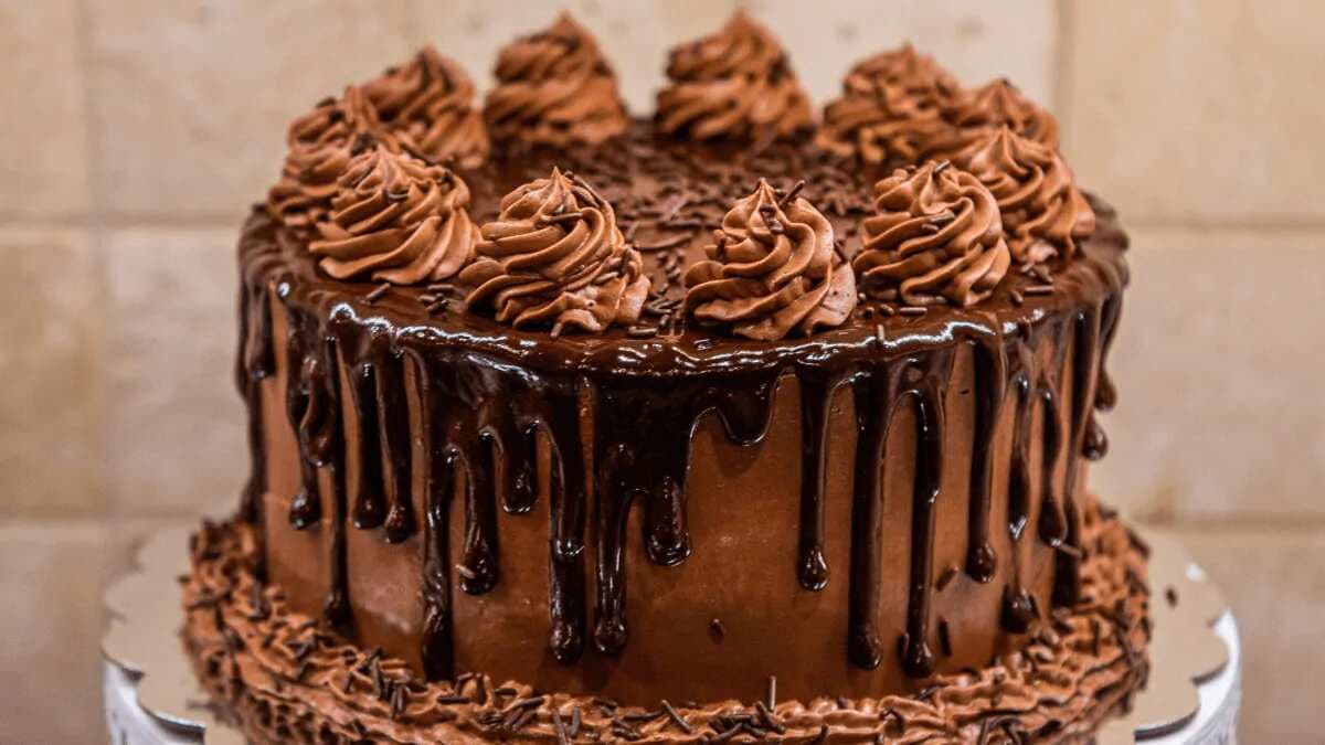 Get To Know These Different Types Of Cake Frostings