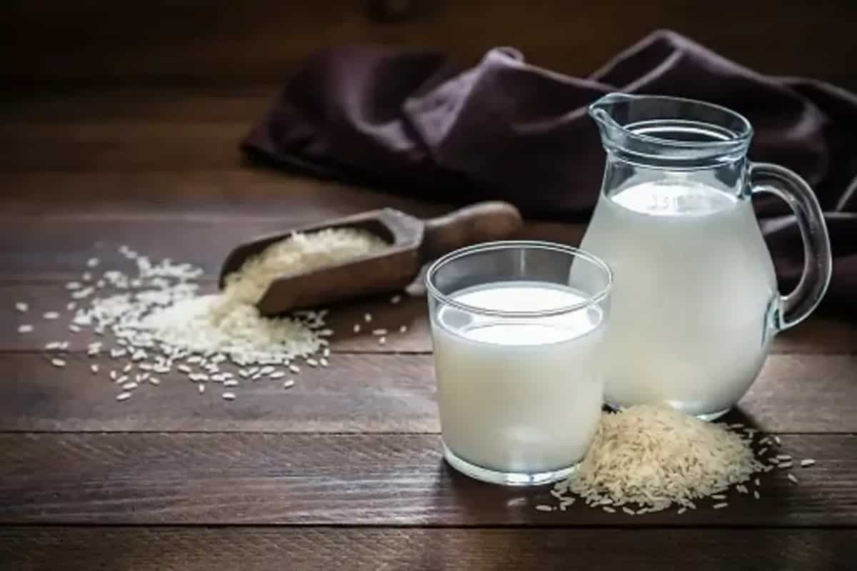 Rice Milk 101: A Complete Guide To This Dairy-Free Milk