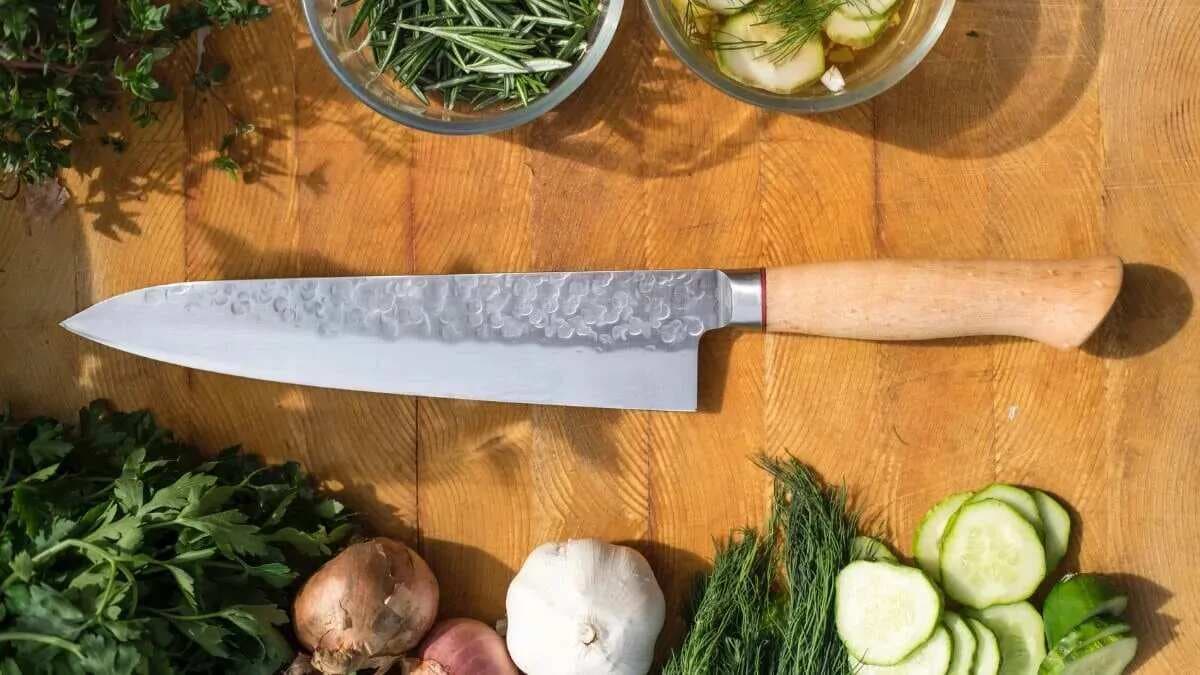 5 Tips And Tricks To Keep Your Knives Sharp and Rust-Free