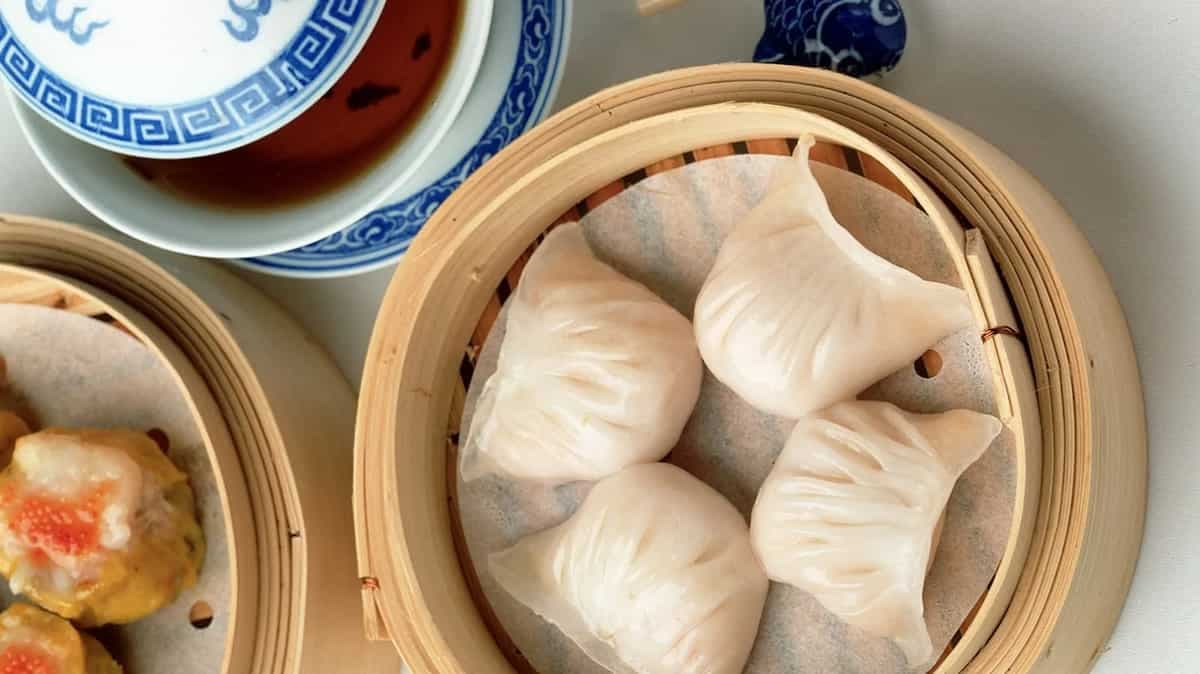  A Trip Down Memory Lane: Hong Kong’s Oldest Restaurants 