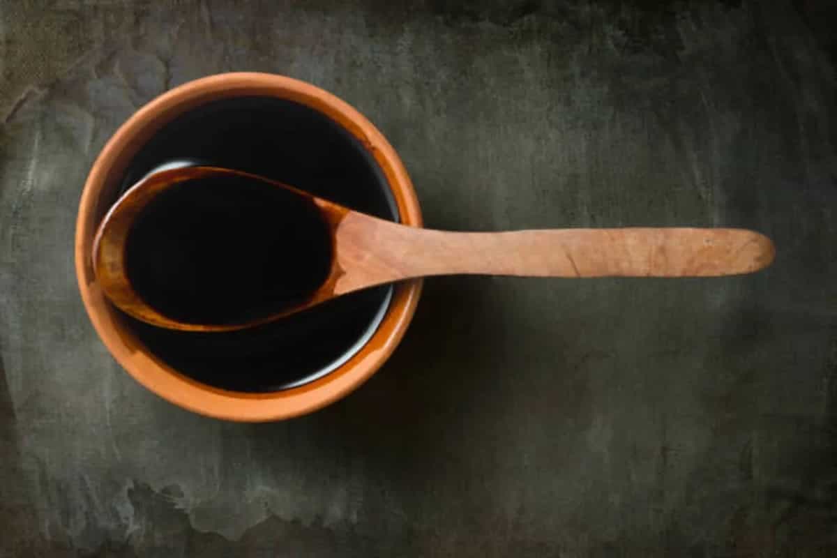 Worcestershire Vs. Soy Sauce: 3 Differences Between These Sauces