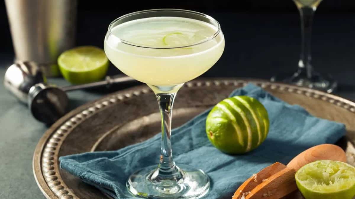 The Gimlet: How This Gin Cocktail Saved Sailors From Scurvy