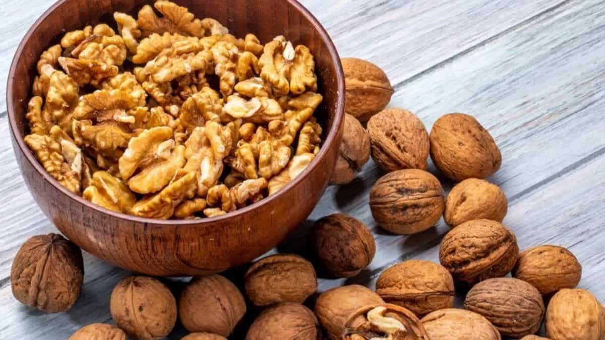 7 Ways To Add Walnuts To Your Homemade Recipes