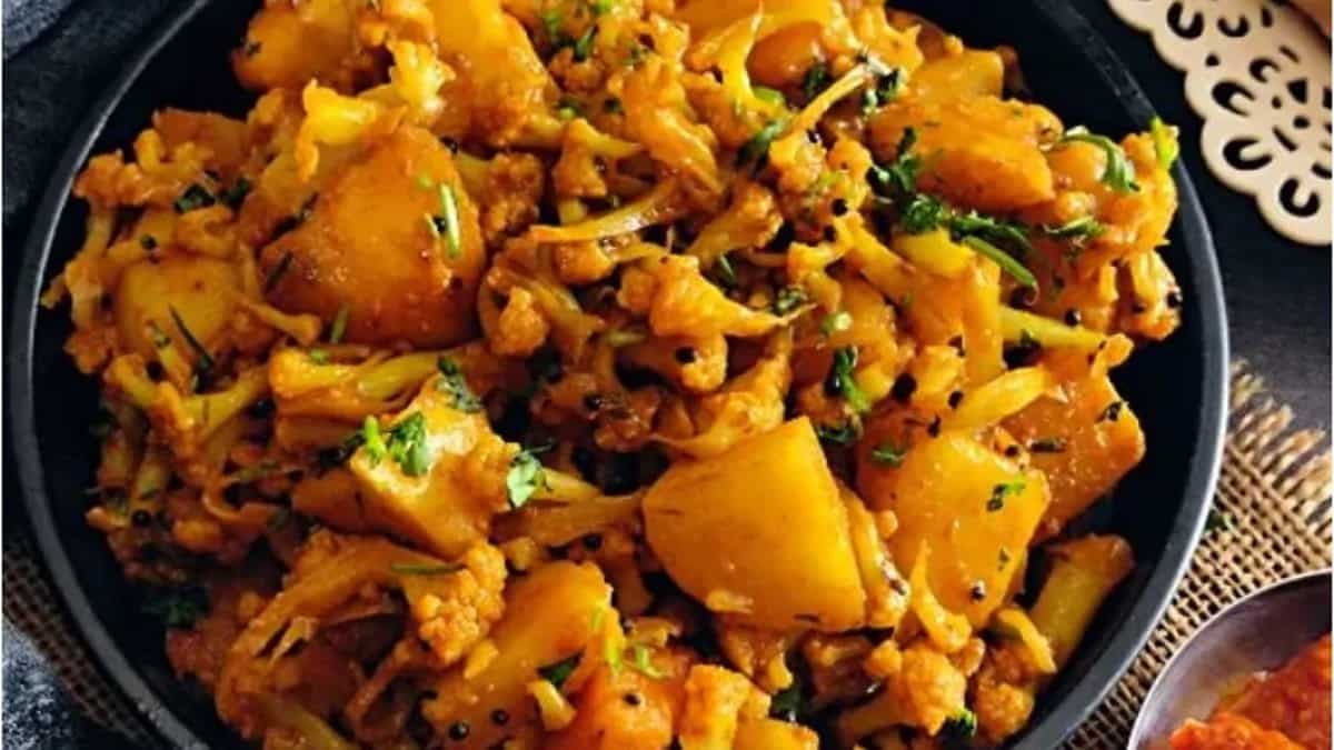 Maharashtrian Cauliflower Sukhi Bhaji Recipe For A Tasty Dinner