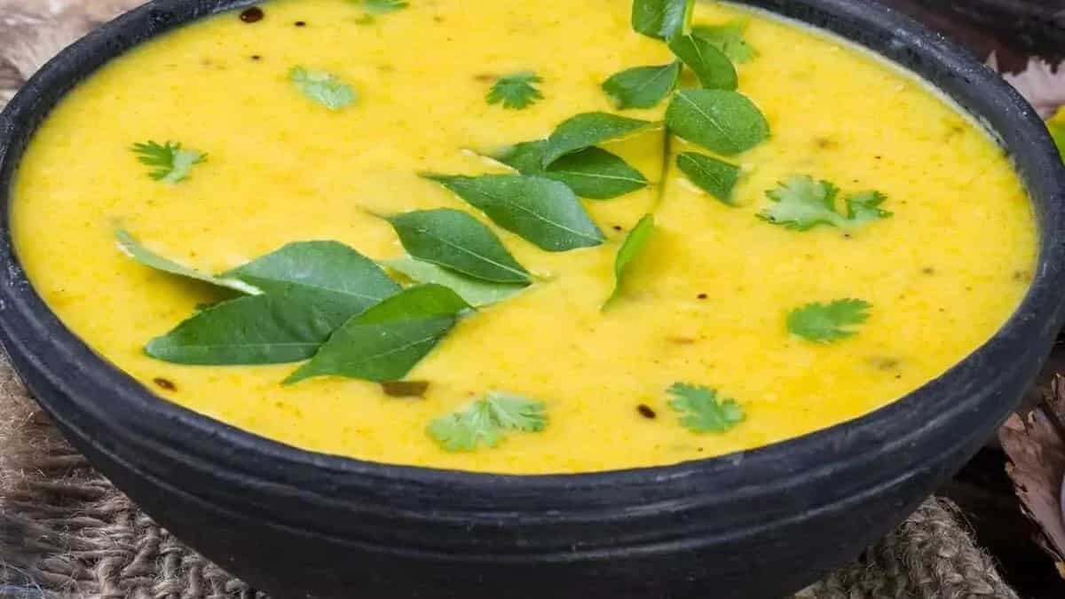 Navratri 2023: Relish The Vrat-Friendly Singhara Atte Ki Kadhi