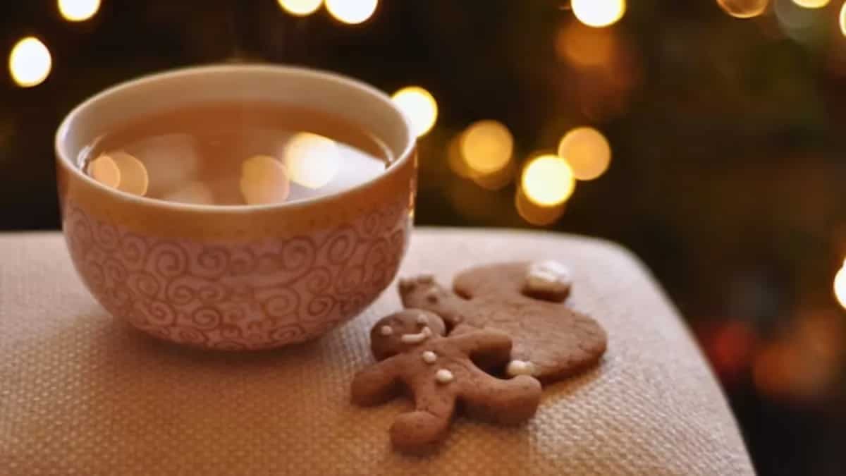 Elevate Your Cocktails With DIY Gingerbread Cream Liqueur