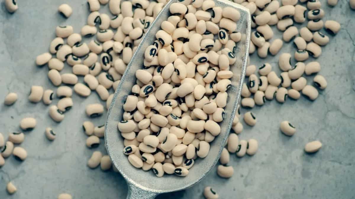 6 Healthy And Flavourful Dishes To Make From Black-Eyed Pea