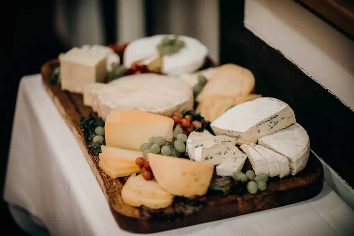 6 Artisanal Cheese Varieties Every Gourmet Foodie Will Love