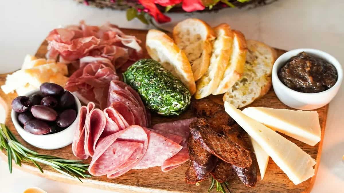 7 Party Platter Ideas For A Delicious Weekend