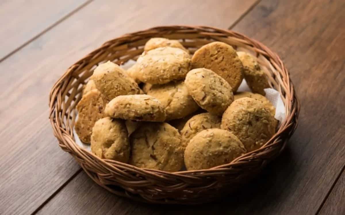 How To Make Nankhatai In A Microwave Oven?