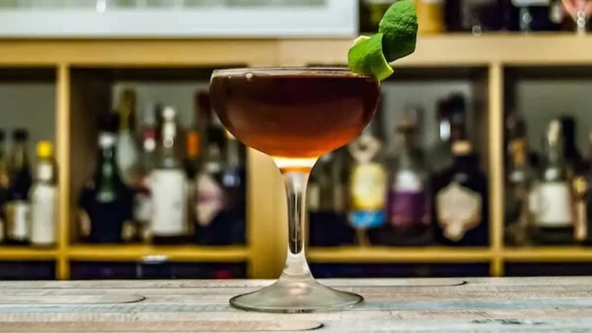 6 Manhattan Variations To Amp Up Your Celebration 