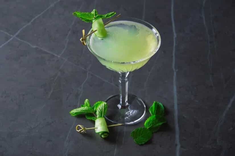 Vodka to Whiskey: How To Infuse Spirits With Peppermint