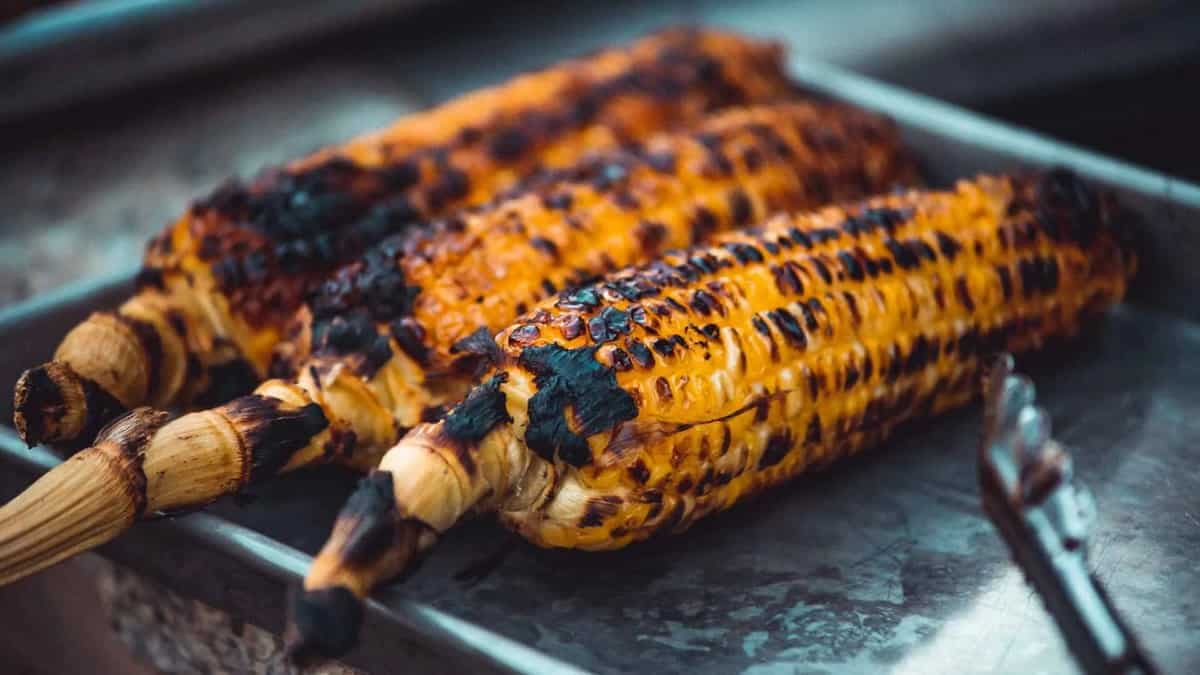 Monsoon Munching Hyderabad Style: 10 Snacks That The City Eats