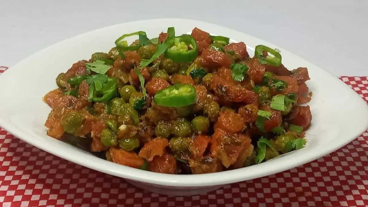Curry To Poriyal: 6 Scrumptious Carrot Dishes To Try For Dinner 