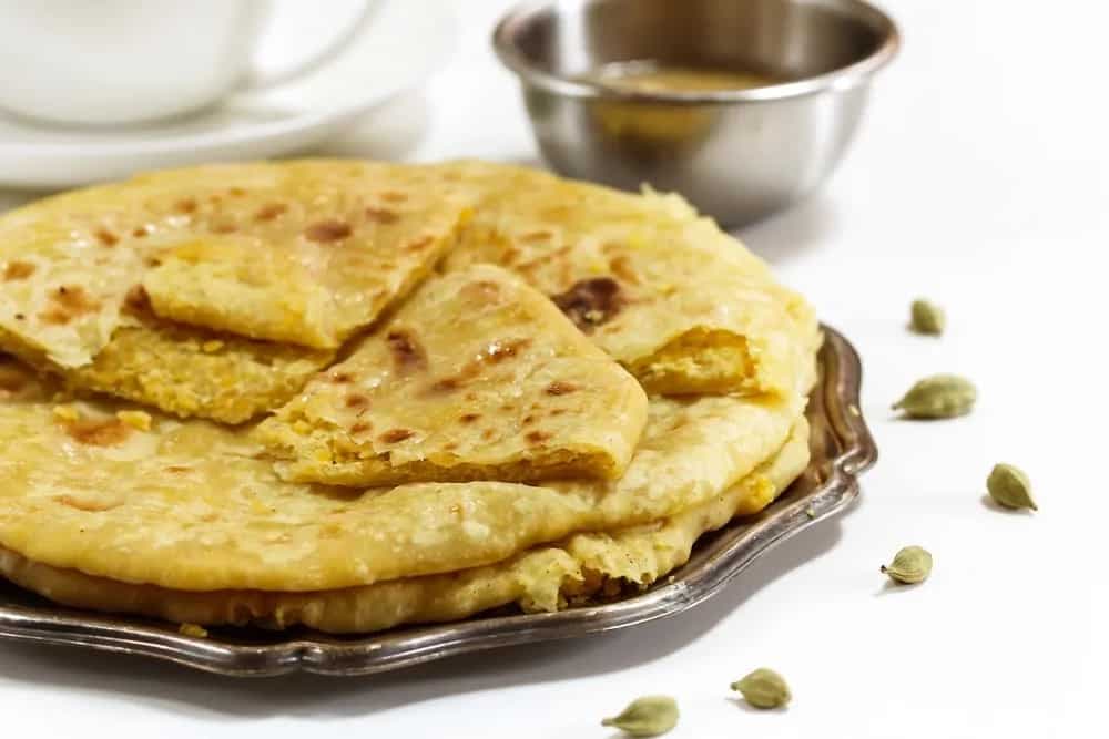 Bele Holige: Sweet Chana Dal Puris From Karnataka