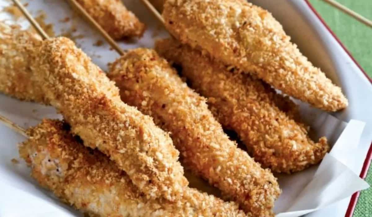 How to Cook Fried Chicken Sticks in a Non-Stick Pan?