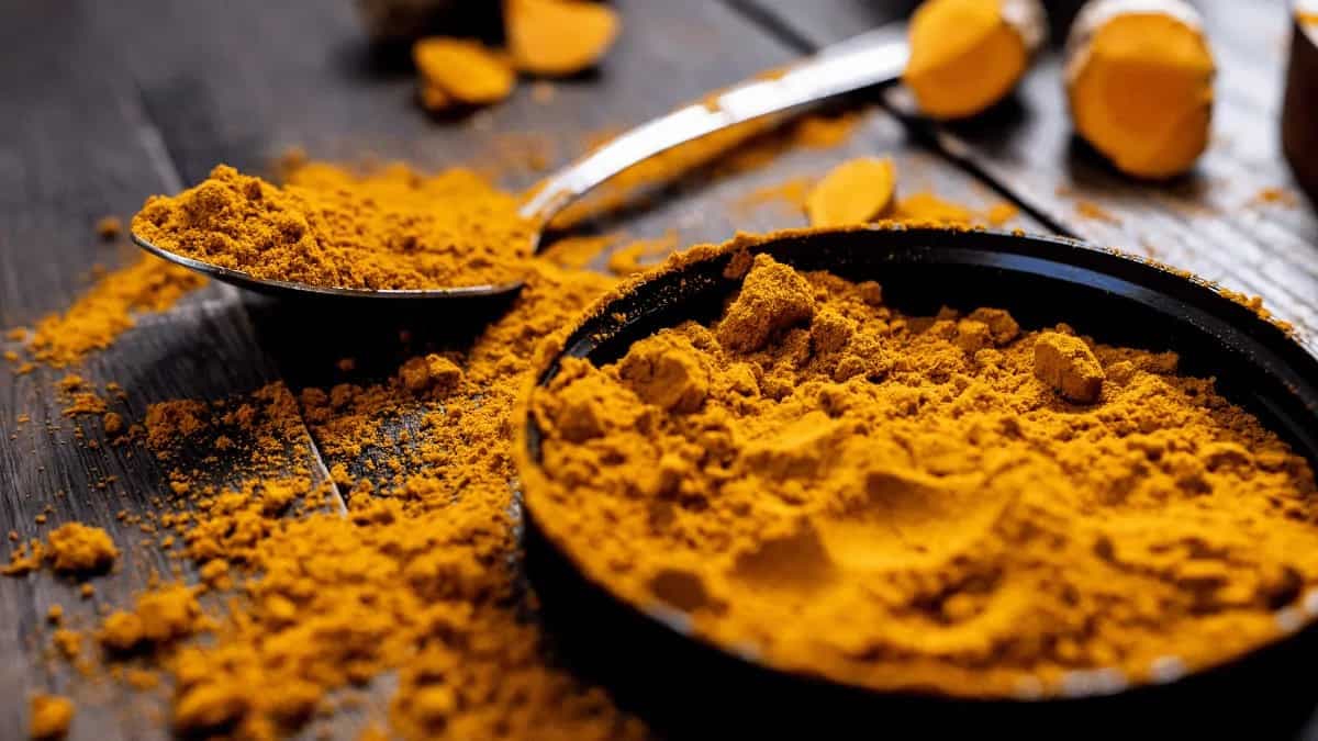 10 Healing Health Benefits of Turmeric in Indian Cuisine