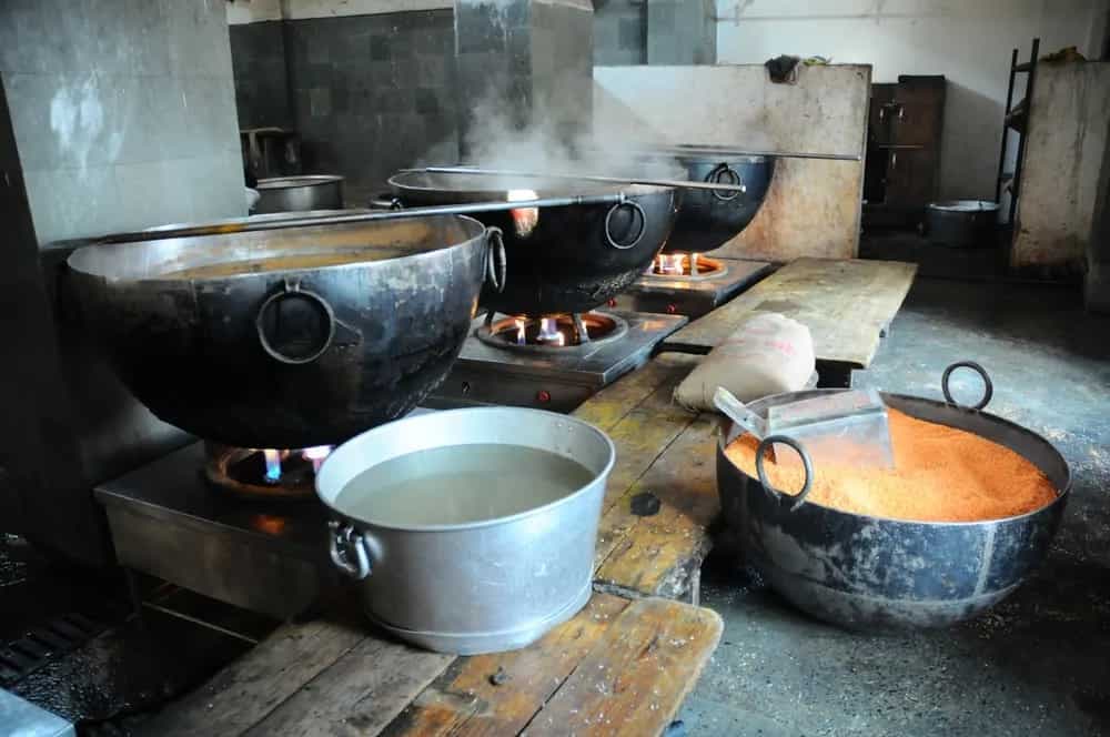 Shirdi Saibaba Mandir’s Mega-kitchen